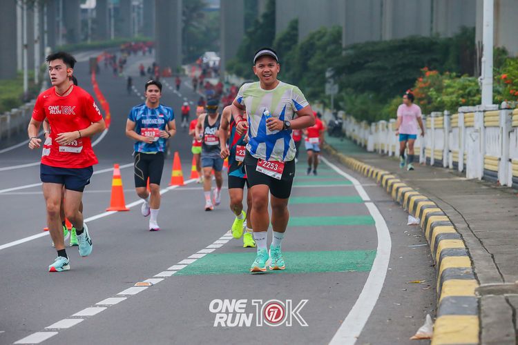 Race photo from ONE RUN 10K 2025