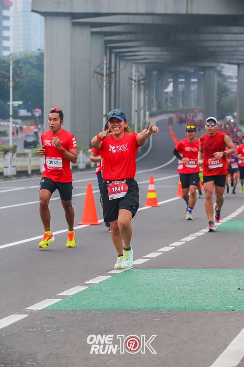 Race photo from ONE RUN 10K 2025