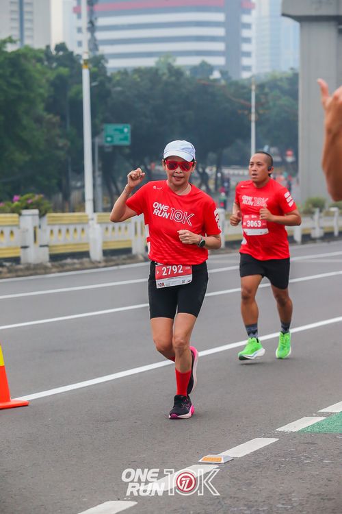 Race photo from ONE RUN 10K 2025