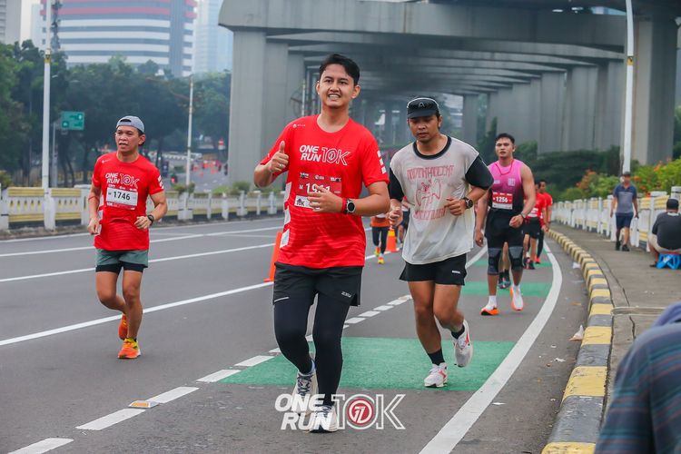 Race photo from ONE RUN 10K 2025