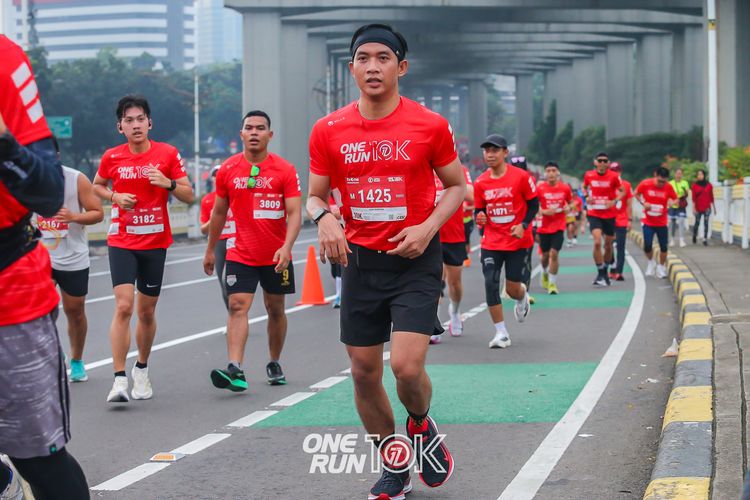 Race photo from ONE RUN 10K 2025