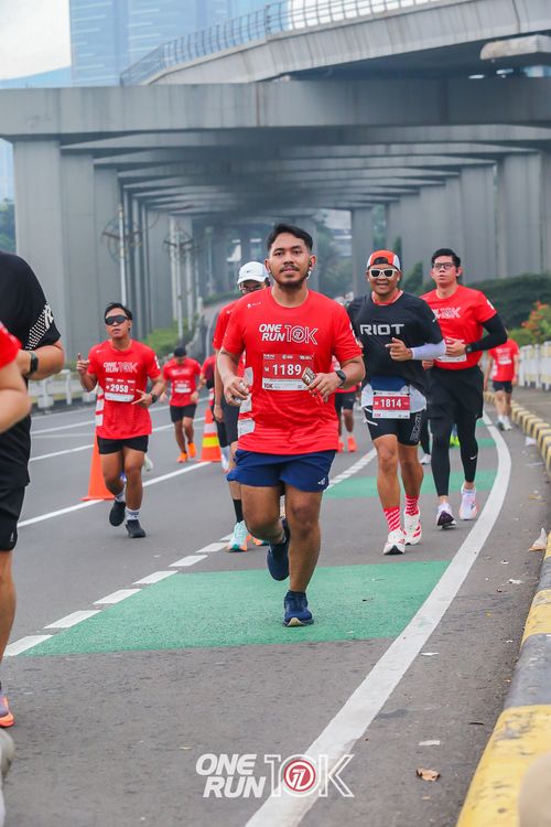 Race photo from ONE RUN 10K 2025