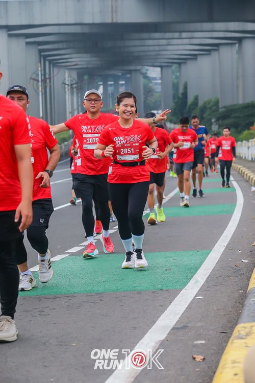 Race photo from ONE RUN 10K 2025