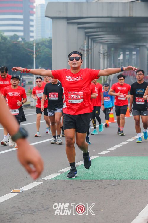 Race photo from ONE RUN 10K 2025