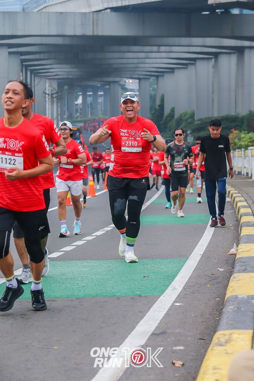 Race photo from ONE RUN 10K 2025