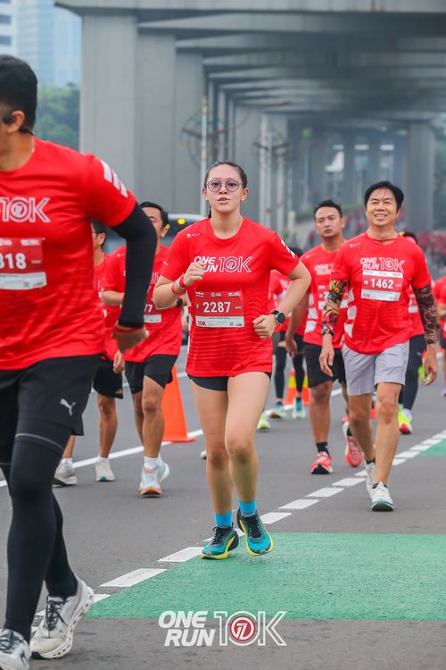 Race photo from ONE RUN 10K 2025