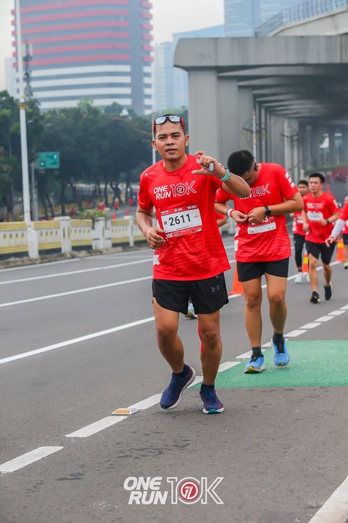 Race photo from ONE RUN 10K 2025