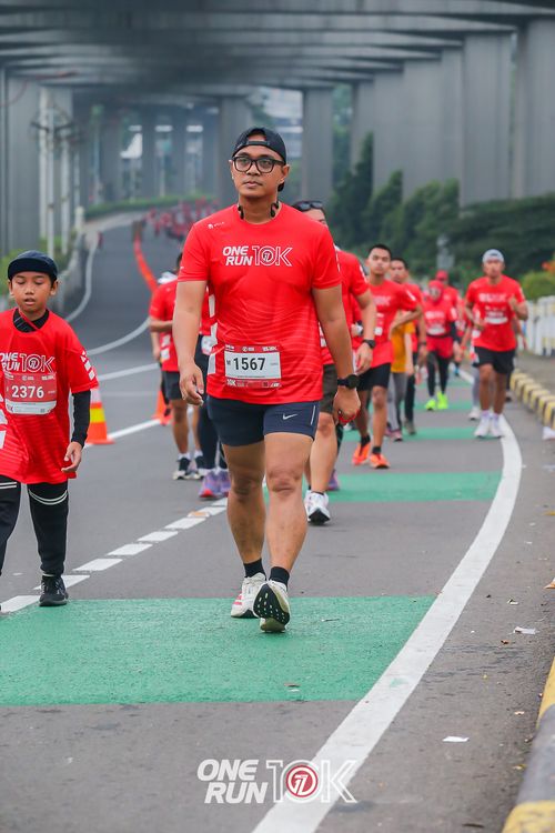 Race photo from ONE RUN 10K 2025
