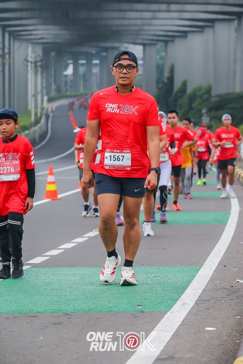 Race photo from ONE RUN 10K 2025