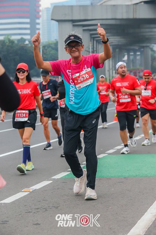 Race photo from ONE RUN 10K 2025
