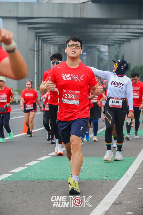 Race photo from ONE RUN 10K 2025