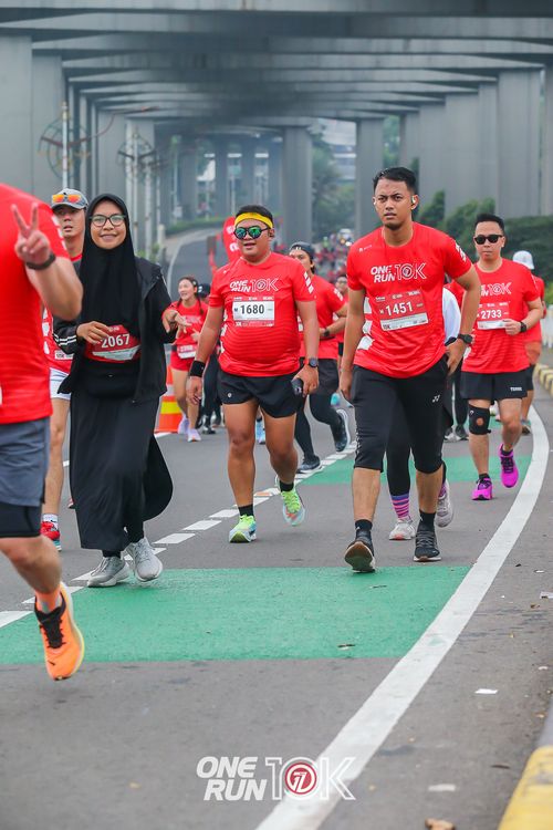 Race photo from ONE RUN 10K 2025