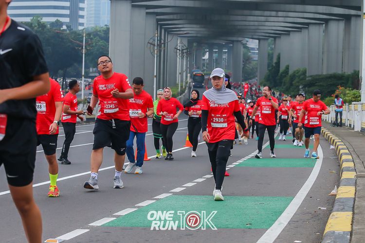 Race photo from ONE RUN 10K 2025