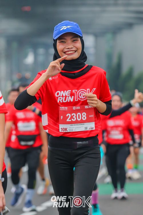 Race photo from ONE RUN 10K 2025