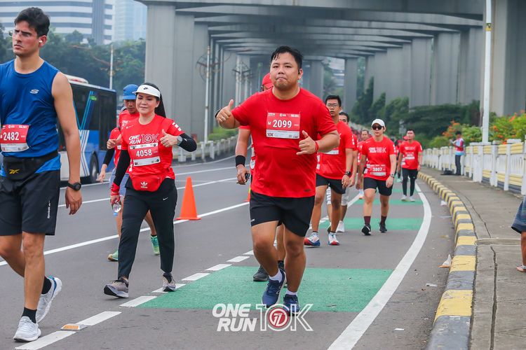 Race photo from ONE RUN 10K 2025