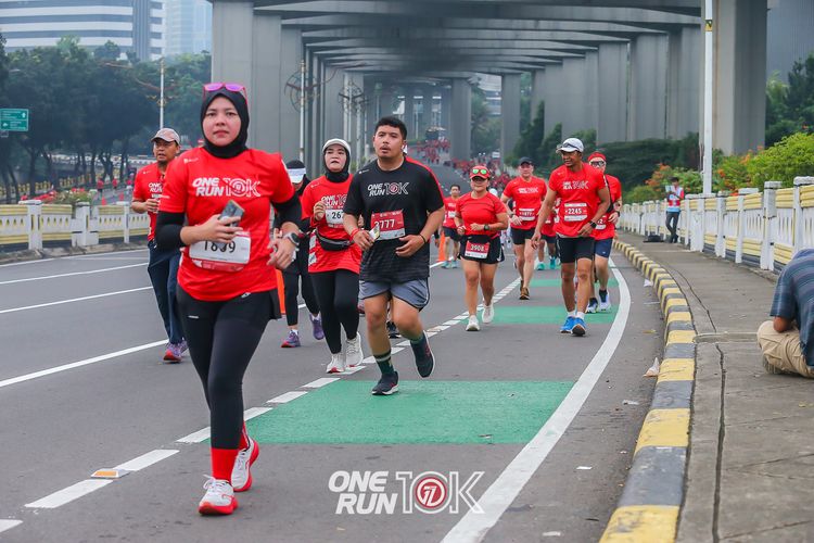 Race photo from ONE RUN 10K 2025