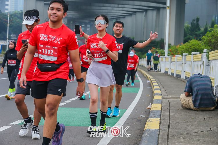Race photo from ONE RUN 10K 2025