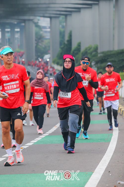 Race photo from ONE RUN 10K 2025