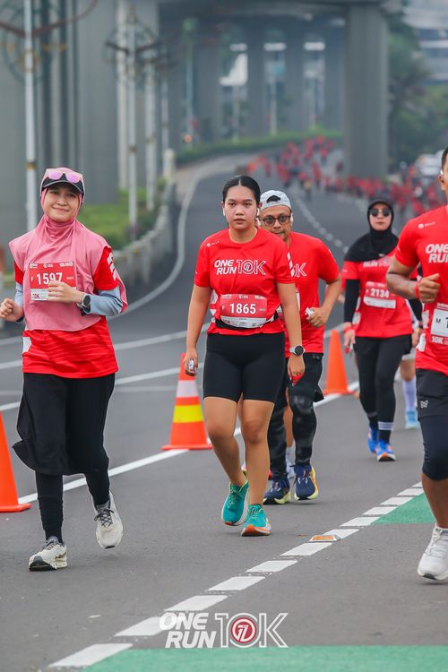 Race photo from ONE RUN 10K 2025
