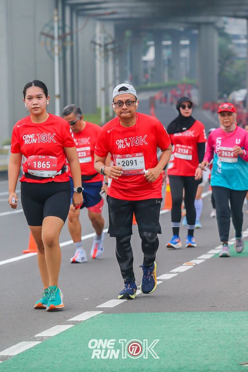 Race photo from ONE RUN 10K 2025