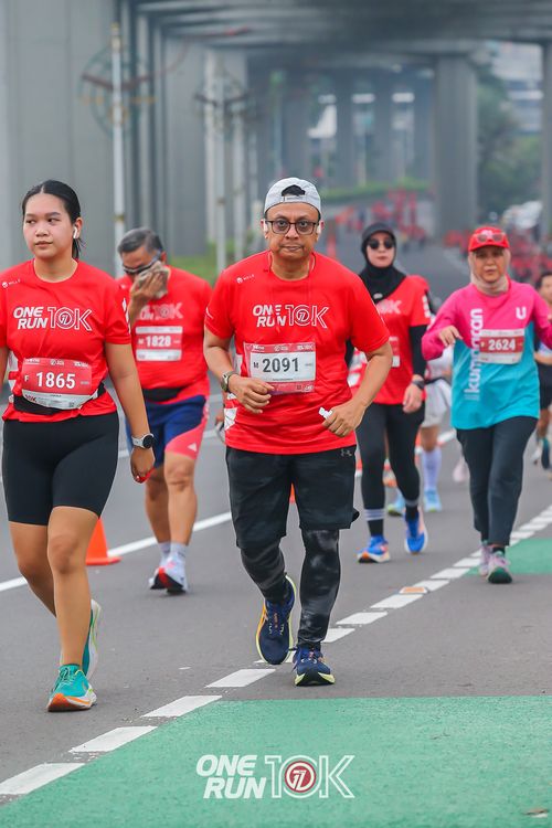 Race photo from ONE RUN 10K 2025