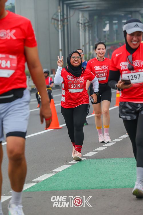 Race photo from ONE RUN 10K 2025