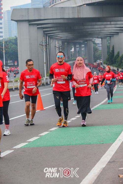 Race photo from ONE RUN 10K 2025