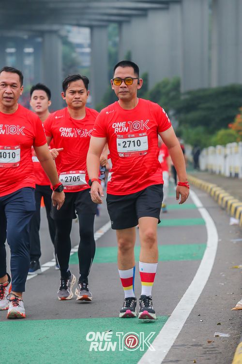 Race photo from ONE RUN 10K 2025