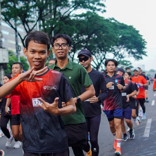 Race photo from FIRST SUNDAY RUN