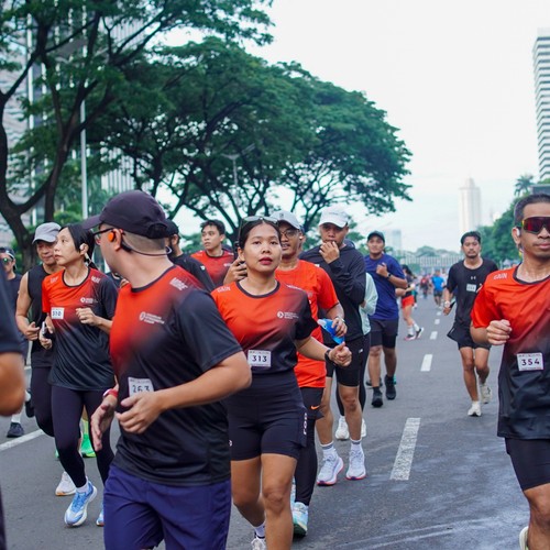 Race photo from FIRST SUNDAY RUN