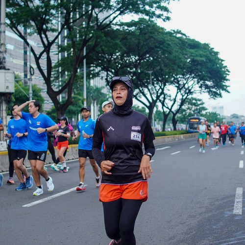 Race photo from FIRST SUNDAY RUN