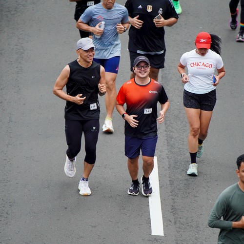 Race photo from FIRST SUNDAY RUN