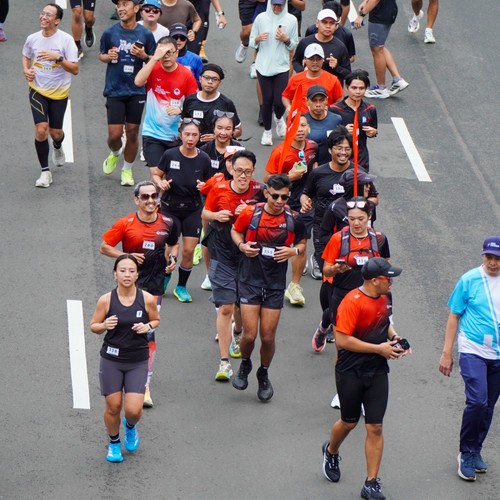 Race photo from FIRST SUNDAY RUN