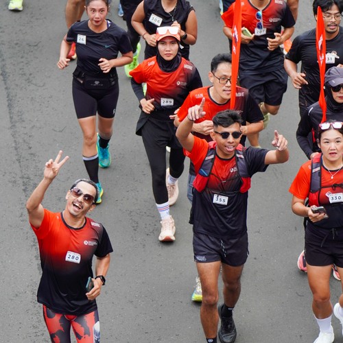 Race photo from FIRST SUNDAY RUN