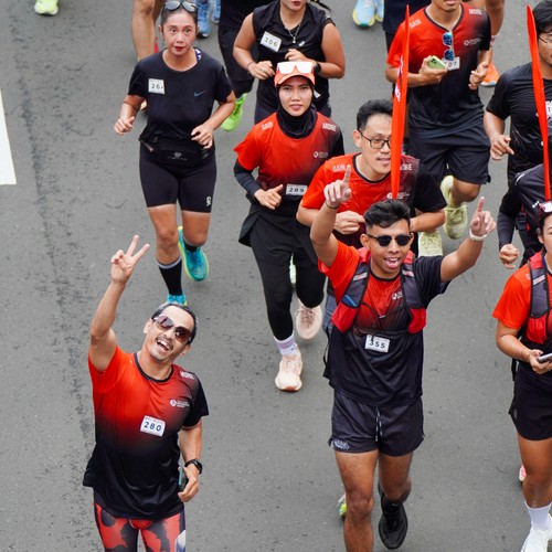 Race photo from FIRST SUNDAY RUN