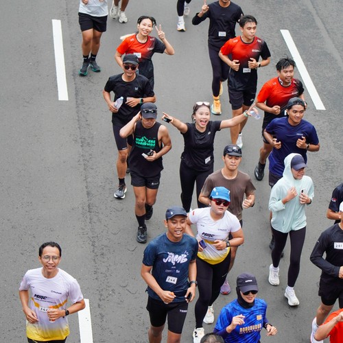 Race photo from FIRST SUNDAY RUN