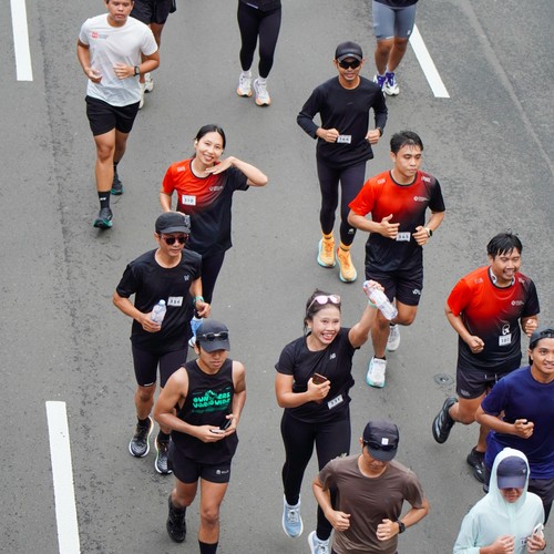 Race photo from FIRST SUNDAY RUN