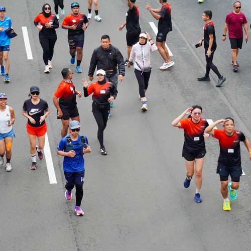 Race photo from FIRST SUNDAY RUN
