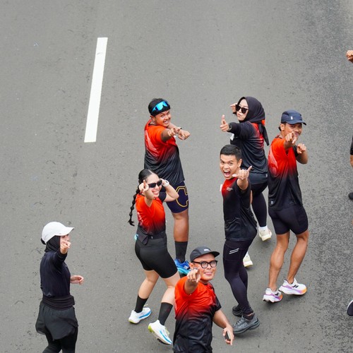 Race photo from FIRST SUNDAY RUN
