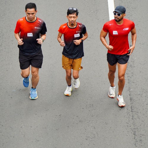 Race photo from FIRST SUNDAY RUN
