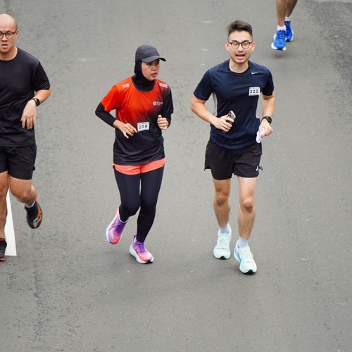 Race photo from FIRST SUNDAY RUN