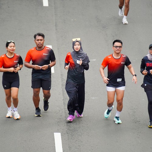 Race photo from FIRST SUNDAY RUN