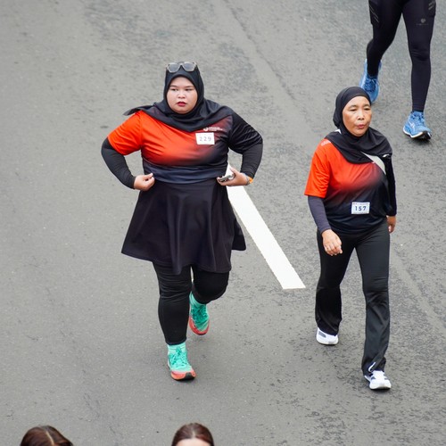 Race photo from FIRST SUNDAY RUN