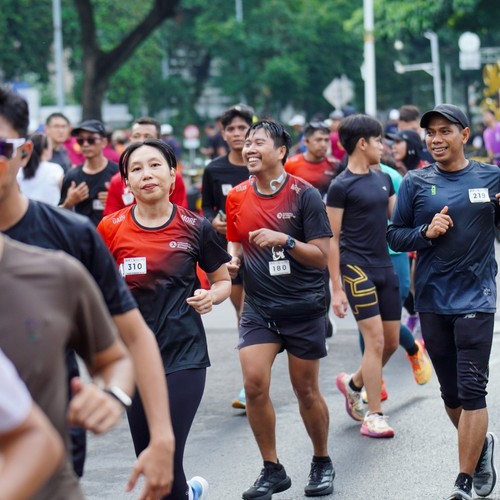 Race photo from FIRST SUNDAY RUN