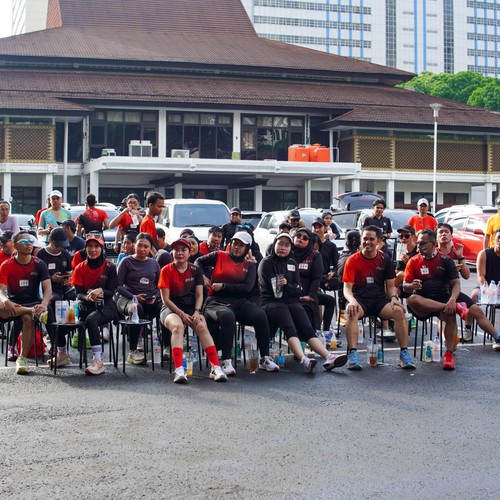Race photo from FIRST SUNDAY RUN