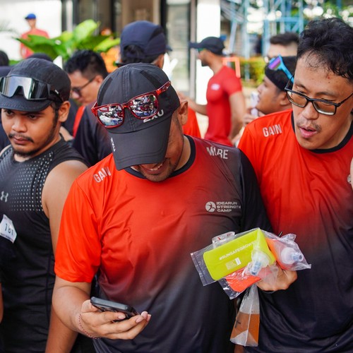 Race photo from FIRST SUNDAY RUN