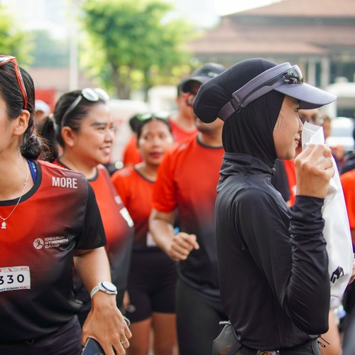 Race photo from FIRST SUNDAY RUN