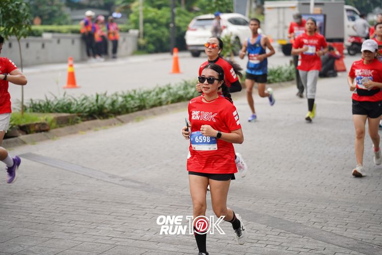 Race photo from ONE RUN 10K 2025