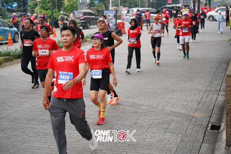 Race photo from ONE RUN 10K 2025
