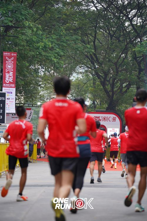 Race photo from ONE RUN 10K 2025